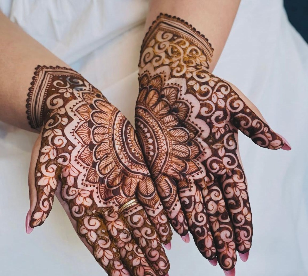 Afnitha's Henna